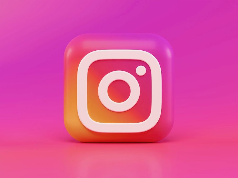 Réseaux sociaux et site web